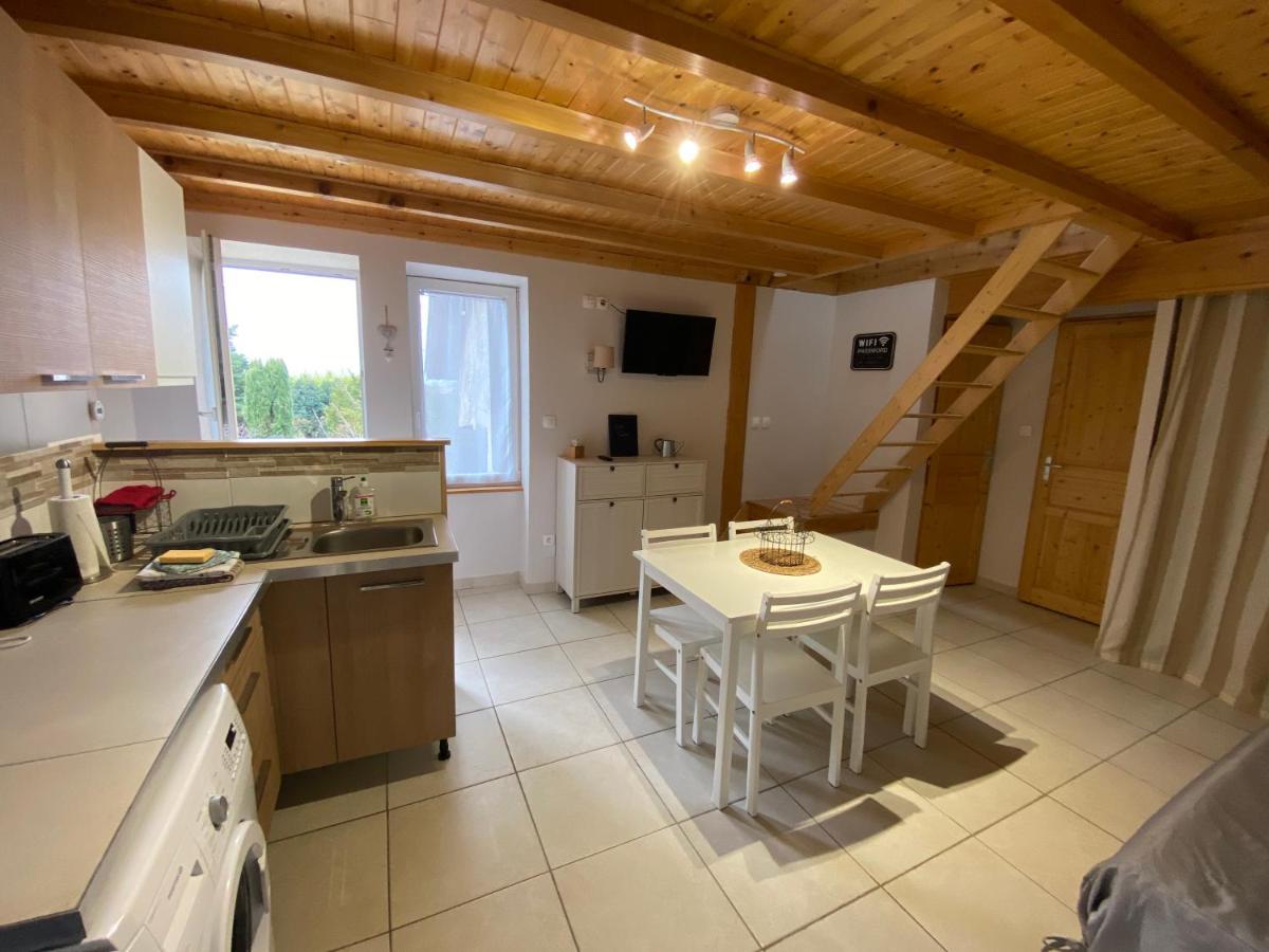 Le Cocon De Curson Gite Le Papillon Chanos-Curson Exterior photo